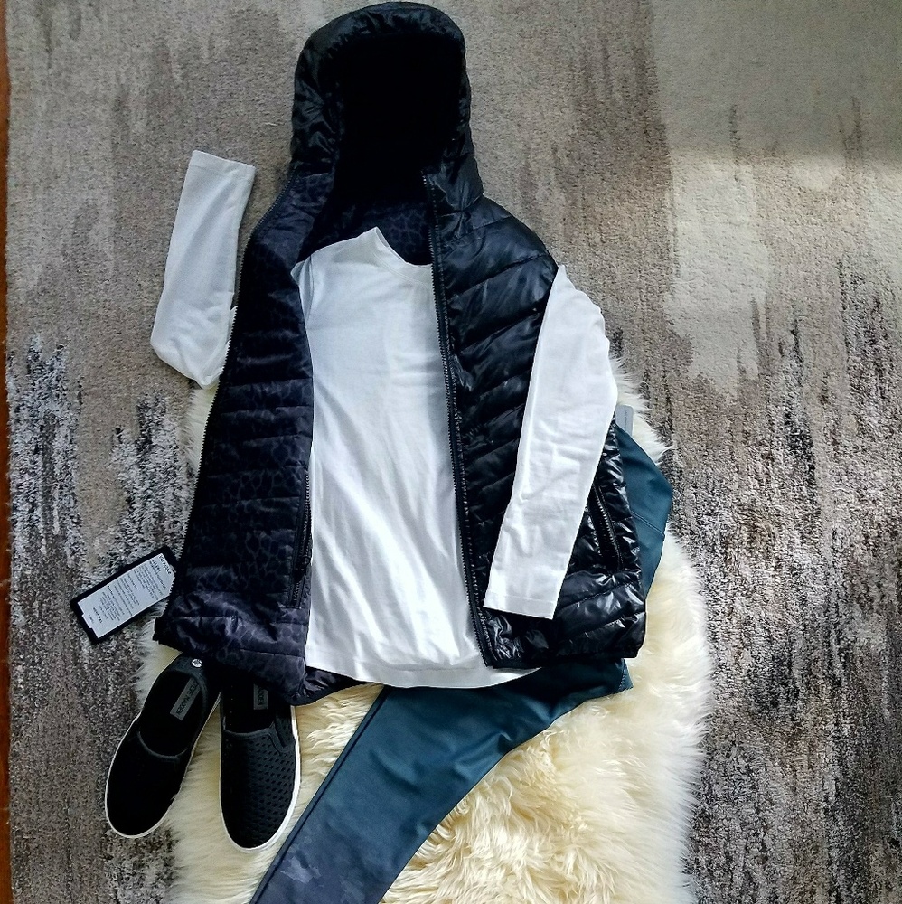 Vie Activewear athletic vest